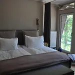 Strandvilla Waldhaus ボルテンハーゲン