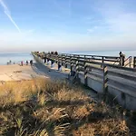 Strandvilla Waldhaus * ボルテンハーゲン