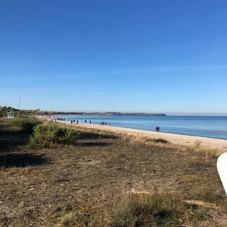 Strandvilla Waldhaus דירה