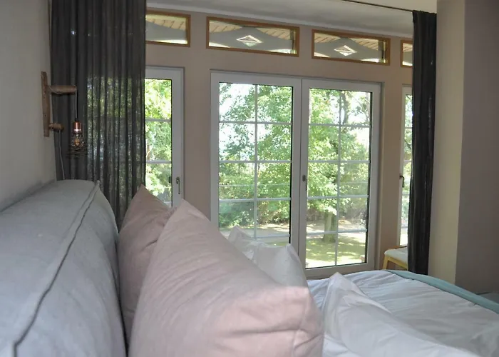 Strandvilla Waldhaus